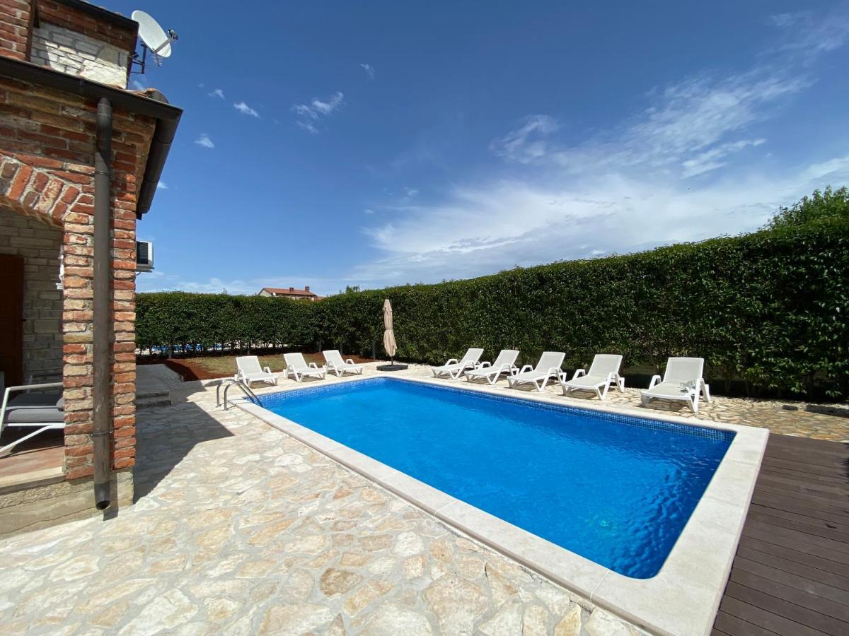 Paradise Villa Cassonni Istria 4 Stars Butkovici  Bagian luar foto