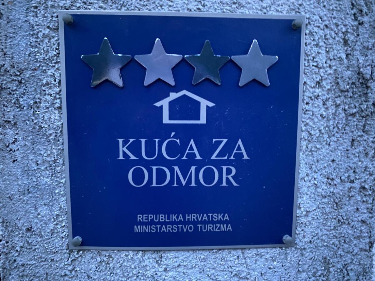 Paradise Villa Cassonni Istria 4 Stars Butkovici  Bagian luar foto