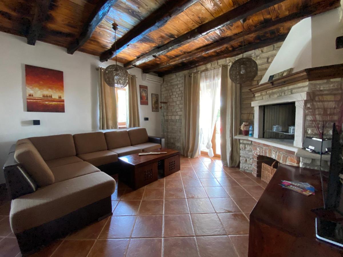 Paradise Villa Cassonni Istria 4 Stars Butkovici  Bagian luar foto